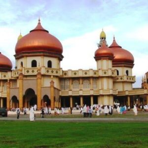 Menghidupkan Masjid